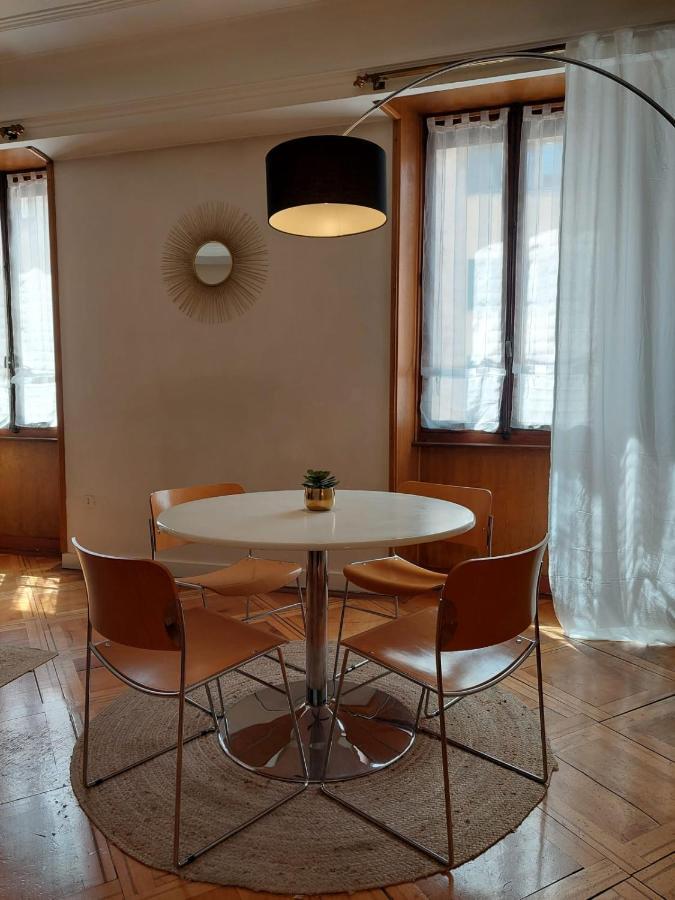 Le Vintage - Appartement En Plein Coeur De La Vieille Ville Annecy Eksteriør billede