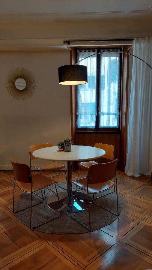 Le Vintage - Appartement En Plein Coeur De La Vieille Ville Annecy Eksteriør billede