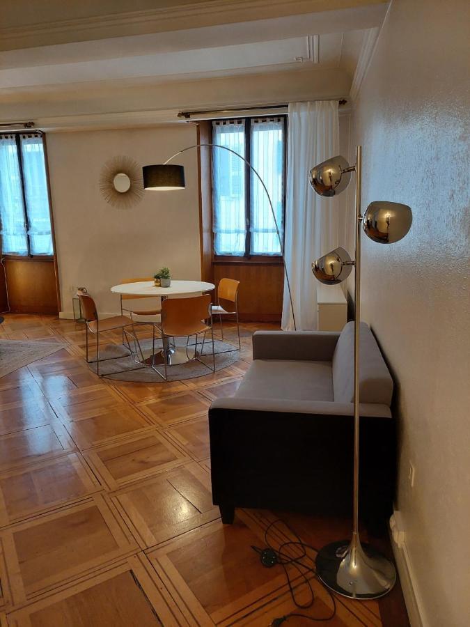 Le Vintage - Appartement En Plein Coeur De La Vieille Ville Annecy Eksteriør billede